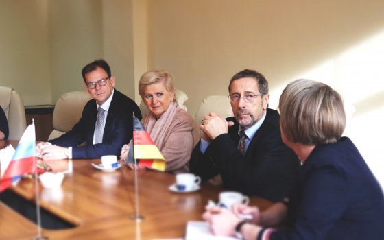 Гусев посетила делегация из немецкого города Ноймюнстер