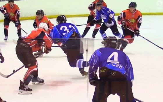 На ледовой арене ФОКа состоялся матч между хоккейными командами «Айсберг» и «Балтийский флот»