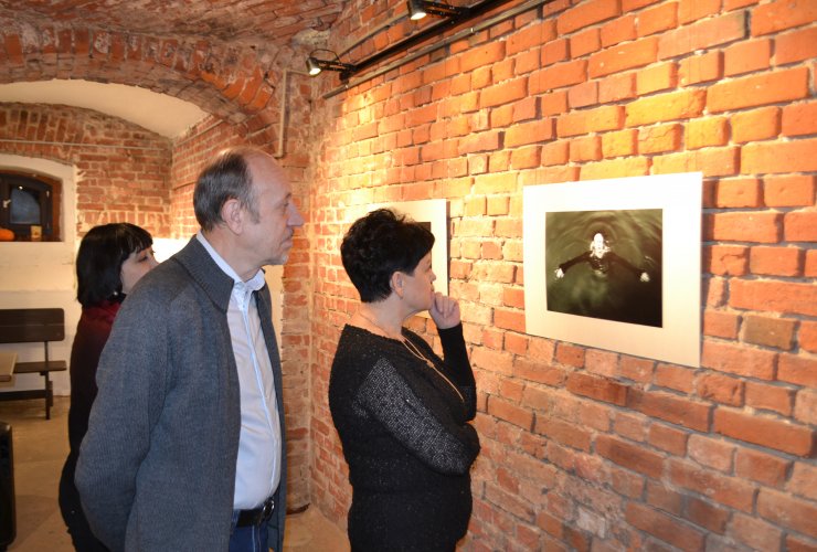 В городском музее открылась выставка «О женщине» фотохудожницы из Литвы