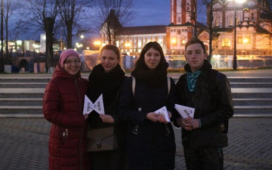 Волонтеры Победы Гусева провели акцию, приуроченную к Дню Героев Отечества