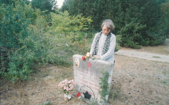 «Пятьдесят девять лет поиска»: жительница Гусева нашла могилу отца в Польше