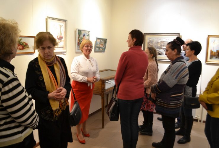 В рамках празднования 8 марта в городском музее открылась выставка и прошёл вечер женского творчества
