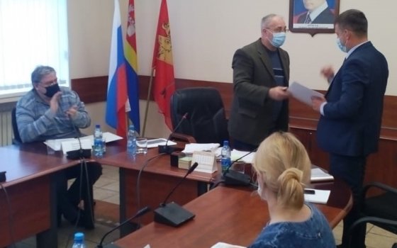 На окружном заседании депутатов утвердили кандидатуру Почетного гражданина города