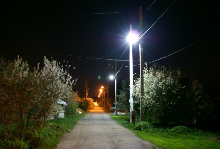 В этом году ремонтные работы по уличному освещению проведут в 8 поселках округа