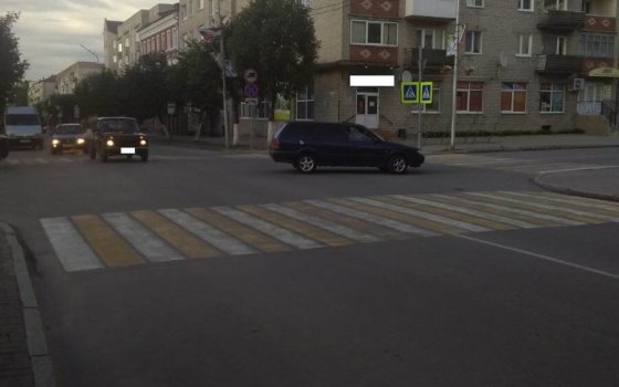 На улице Победы автомобиль «УАЗ» сбил 82-летнюю женщину