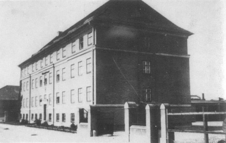 Здание телеграфного ведомства. Фотография 1933 года