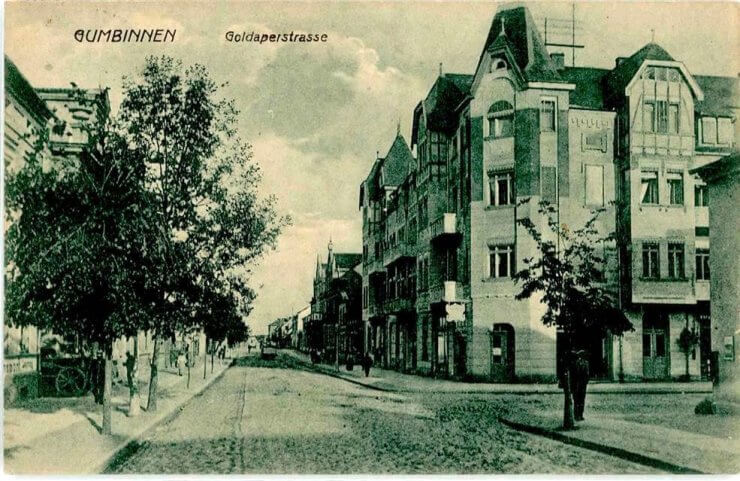 Гольдапенштрассе (поворот на улицу Вокзальную). 1920 год