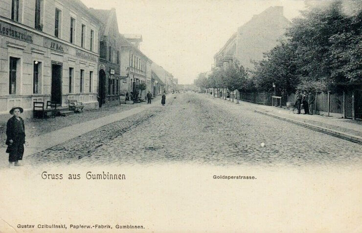 Гольдапенштрассе (справа за деревьями дом № 23 по улице Железнодорожной). 1900–1905 годы