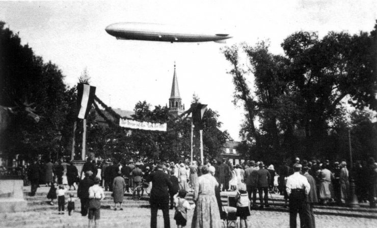 Дирижабль «Граф Цеппелин». 1930 год.