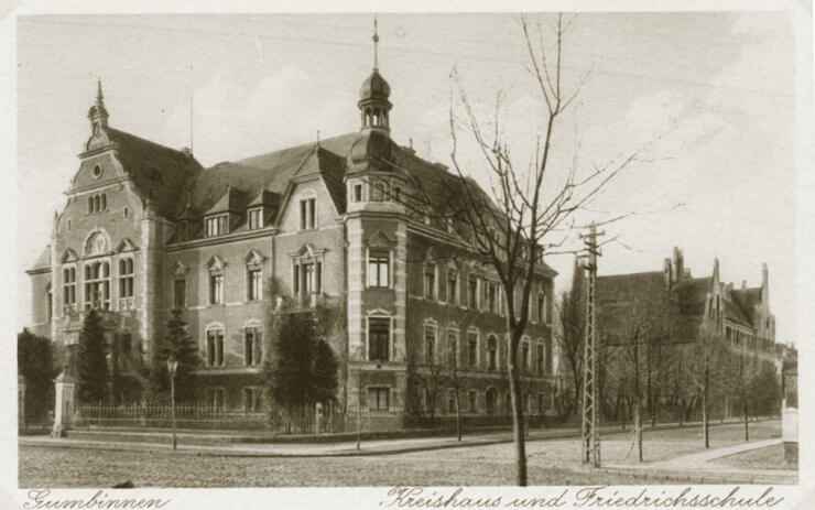 Линденштрассе — Гинденбургштрассе (штаб дивизии). 1915–1925 годы
