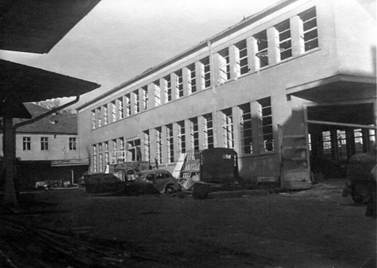 Даммштрассе, автосборочный завод Opel со двора, 1941 год (в районе бывшего завода «Микродвигатель»)