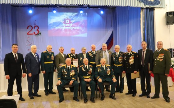 Сегодня в Городском доме культуры чествовали военнослужащих Гусевского городского округа