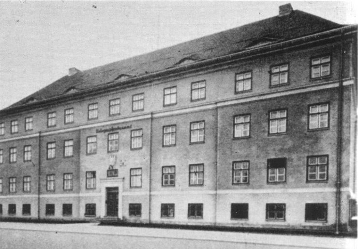 Цепелинен-штрассе (Мелиоративная), здание телеграфа, 1928 год