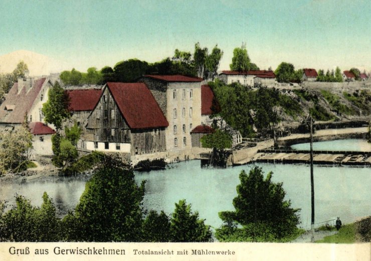 Открытка с видом на водяную мельницу в Гервишкемене, 1905–1915 годы
