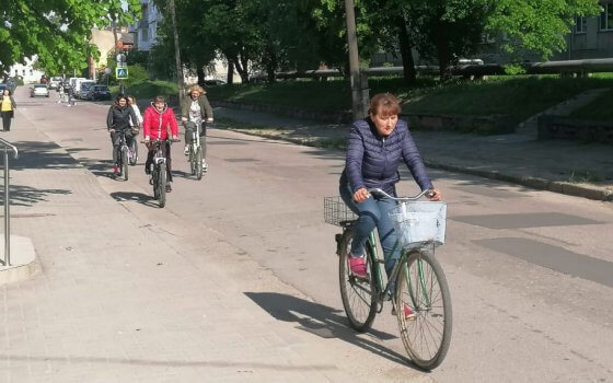 Жители Гусева присоединились к акции «На работу на велосипеде»