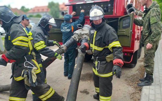 В Гусеве в рамках учений предотвратили распространение пожара на населенный пункт