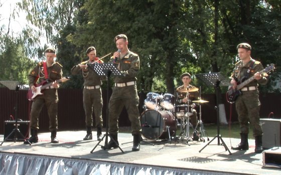 В 11-м армейском корпусе создан вокально-инструментальный ансамбль