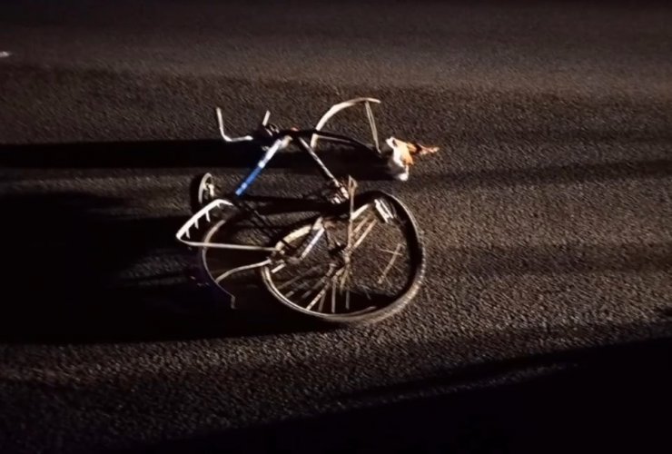 Под Гусевом автомобиль Volkswagen насмерть сбил велосипедиста