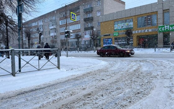 Жители Гусева жалуются на плохую уборку улиц от снега