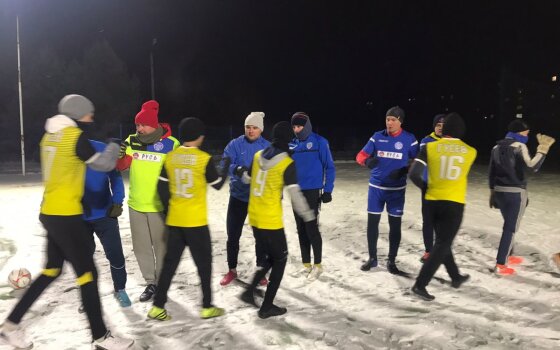 В Гусеве стартовали традиционные игры по мини-футболу на снегу