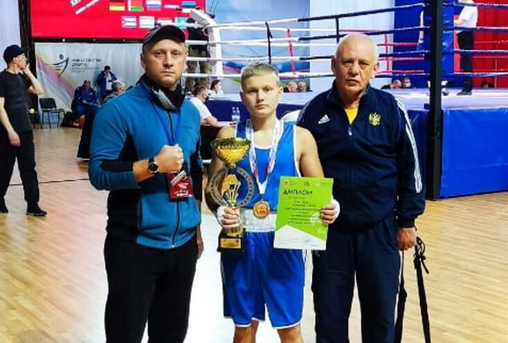 Гусевские боксёры взяли три призовых места на турнире «Янтарные перчатки»