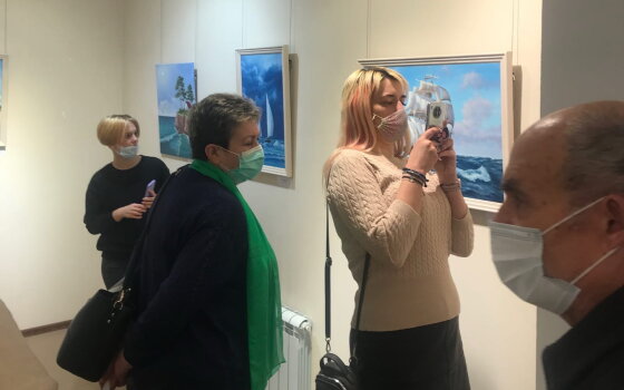 В городском музее открылась выставка гусевской художницы Веры Коноваловой