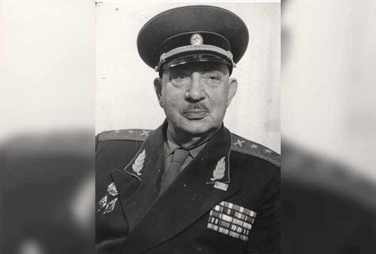 Юрий Михаилович Федоров — начальник артиллерии 5-й армии