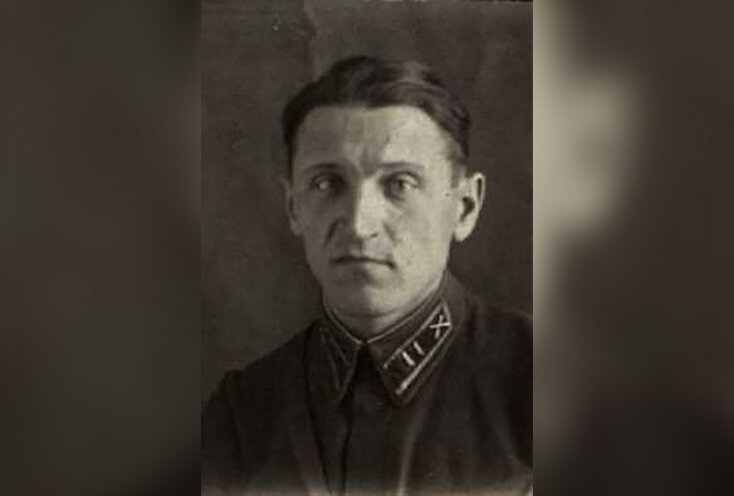 Генерал Попов Степан Ефимович — командир дивизии прорыва РГК