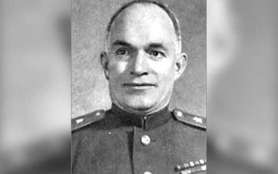 Генерал Буров Иван Иванович — начальник связи 3-го Белорусского фронта