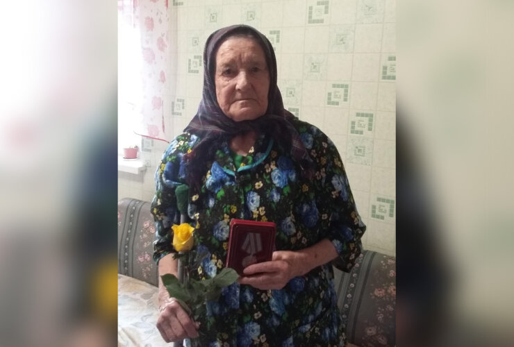 Своё 92-летие отмечает труженица тыла Бододько Нина Никитична