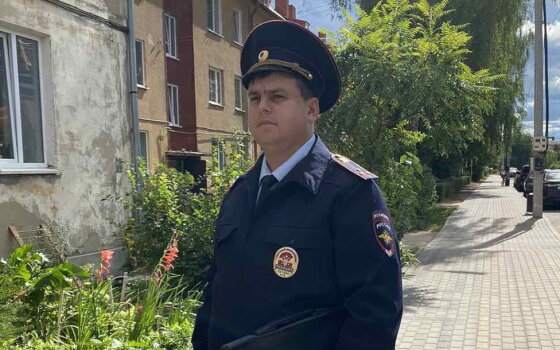 Полицейский из Гусева принимает участие в региональном конкурсе «Народный участковый»