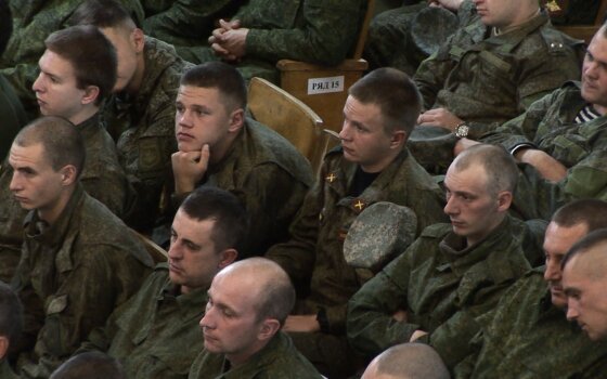 В Доме офицеров Гусева для мобилизованных прошла встреча с ветеранами боевых действий