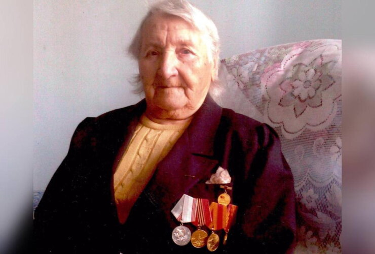 95-летие празднует труженица тыла Зинченко Татьяна Минаевна