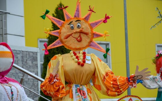 Городская администрация проводит конкурс на лучшую масленичную куклу «Сударыня Масленица — 2023»