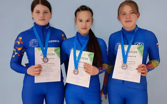 Конькобежцы Калининградской области завоевали бронзу в финале всероссийских соревнований «Сочинский Олимп»