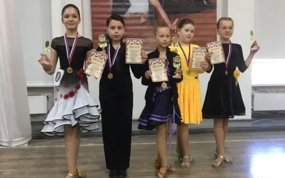 Гусевцы привезли домой кубки победителей с областных соревнований по танцам