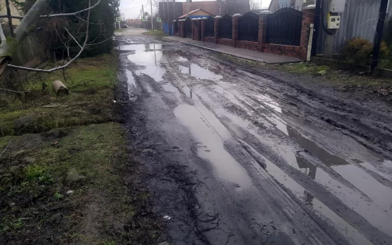 Из-за того, что Некрасовский стал частью города, там не будет ремонта дорог по программе развития сёл