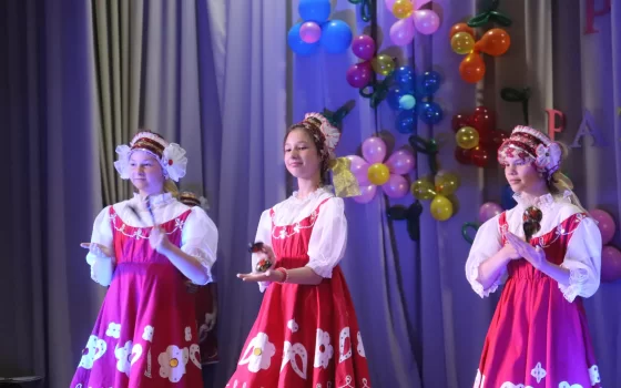 Фестиваль народного творчества прошёл в Маяковском