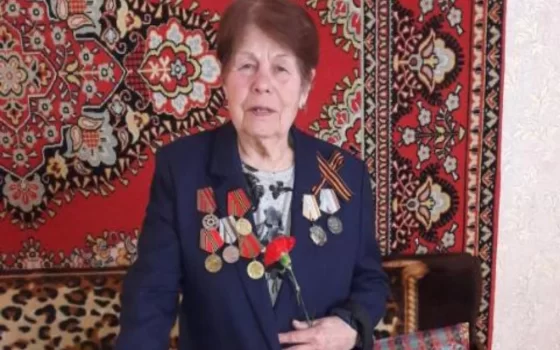 93-летие отмечает труженица тыла Пятова Нина Ефимовна