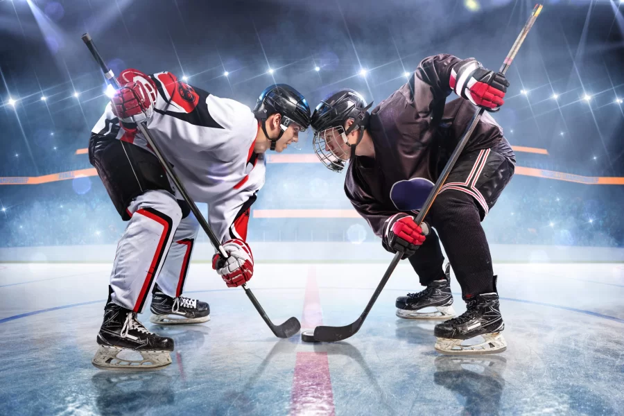 23 ноября в рамках фестиваля по хоккею среди любительских команд встретятся «Ледокол» и «Молния»