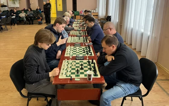 Житель Гусева взял призовое место на шахматном турнире в Нестерове