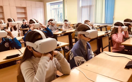 В Гусевской школе проводят уроки в формате виртуальной реальности