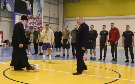 В городе Гусев стартовал турнир по мини-футболу на кубок Главы Черняховской епархии