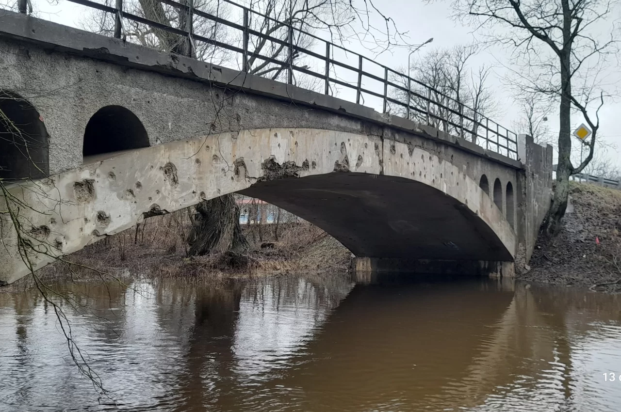 В текущем году отремонтируют мост через реку Красная в районе посёлка Липово