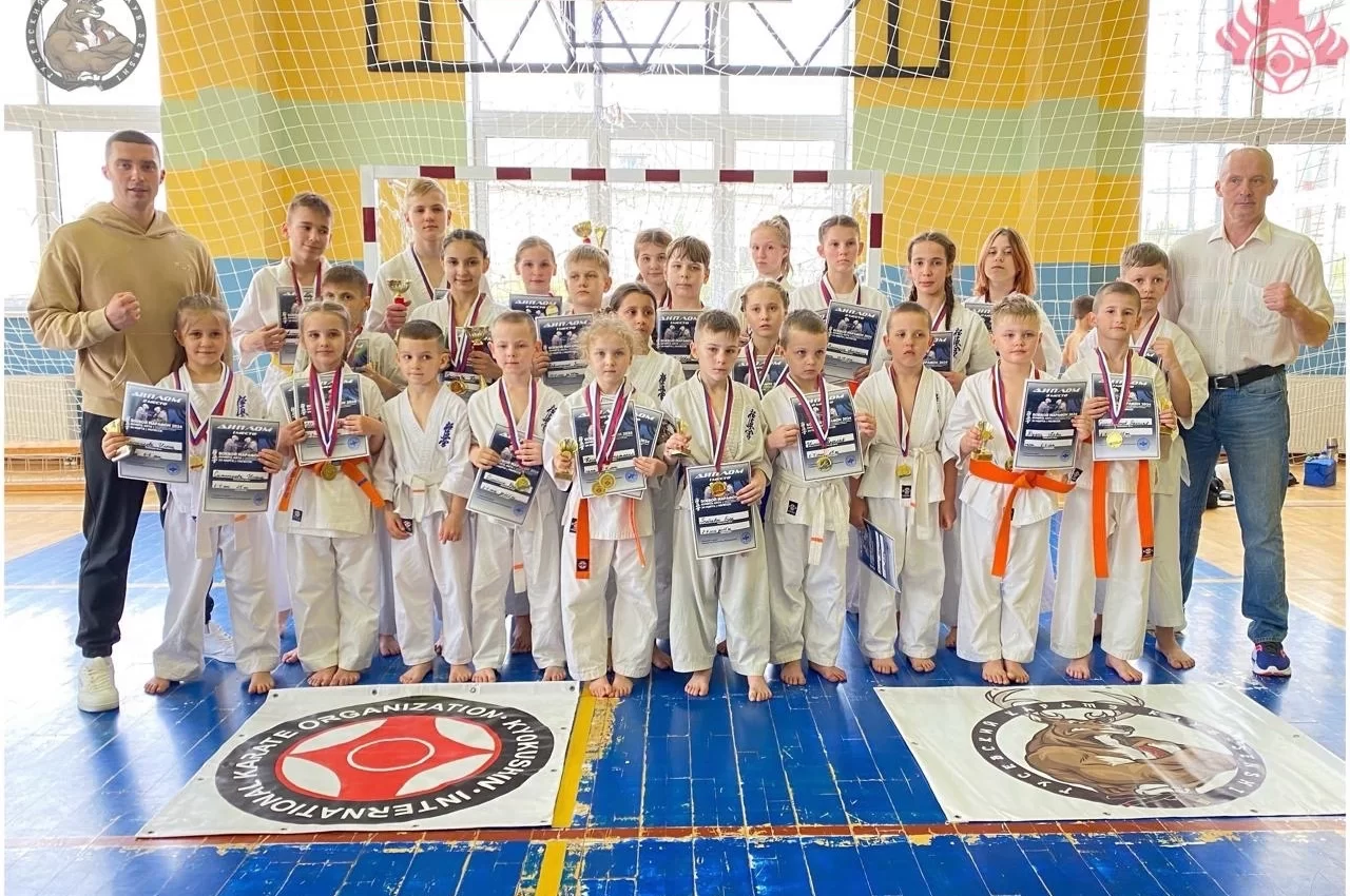 Гусевские каратисты взяли 36 призовых мест на областных соревнованиях в Полесске