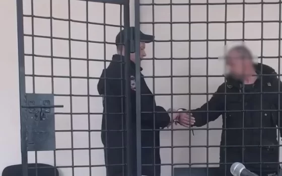 Житель Гусевского района, избивавший систематически сына, заключён под стражу