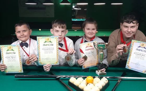 В Гусеве прошли турниры по бильярду в честь Дня защитника Отечества