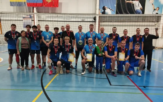 Волейбольные баталии в честь Дня защитника Отечества прошли в Гусеве