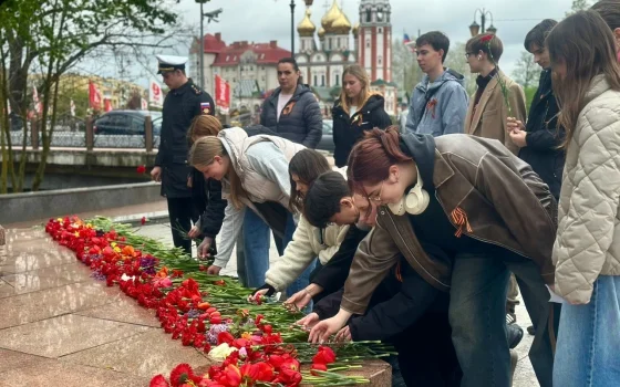 Гусевская молодёжь приняла участие в историческом квесте «Пройдём дорогами войны»