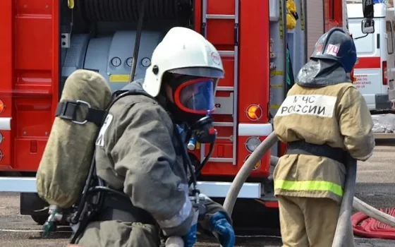 Пожарные выезжали на тушение соломы в поселке Жаворонково